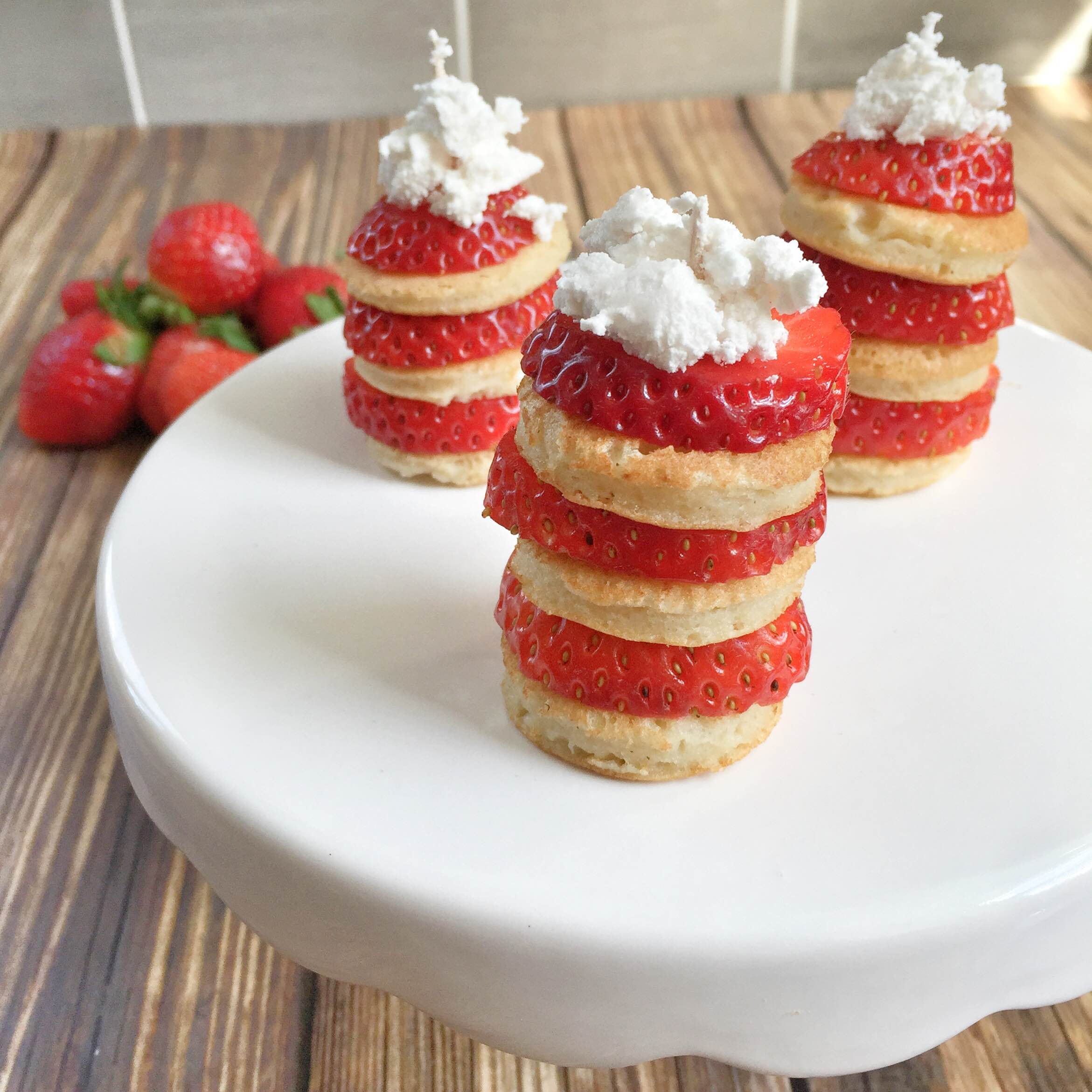 Strawberry shortcake pancake kabobs | pancake kabob recipe | strawberry shortcake breakfast ideas | GinaKirk.com @ginaekirk