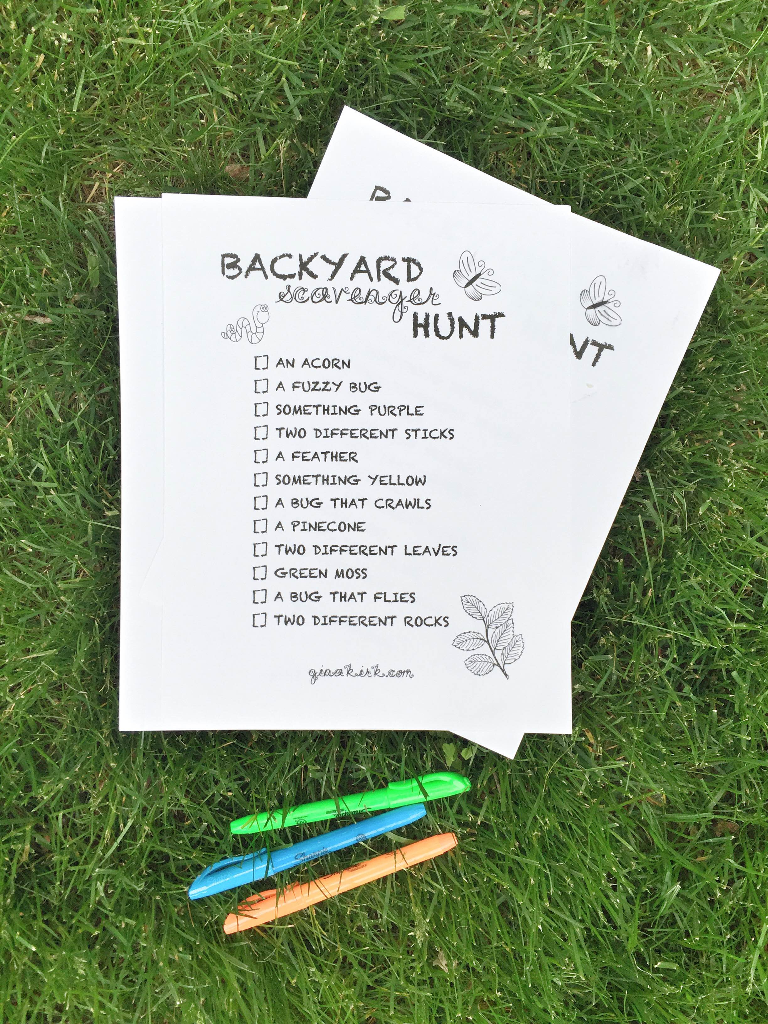 Backyard scavenger hunt | Free printable backyard nature hunt | Host a scavenger hunt ice cream party in your backyard! GinaKirk.com @ginaekirk