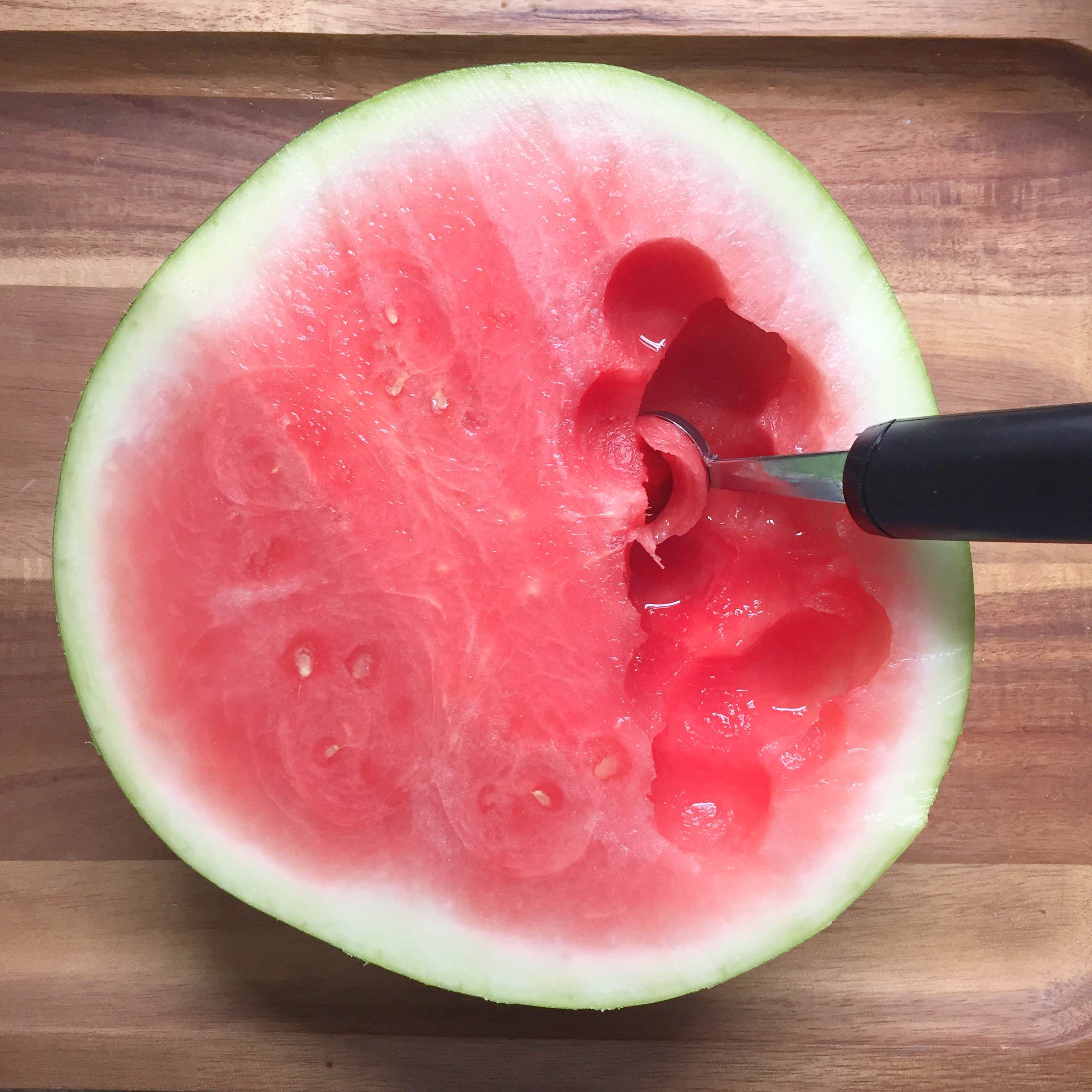 How to make a watermelon fruit bowl | 4th of July party fruit | 4th of July snack idea | How to make watermelon fruit salad GinaKirk.com @ginaekirk